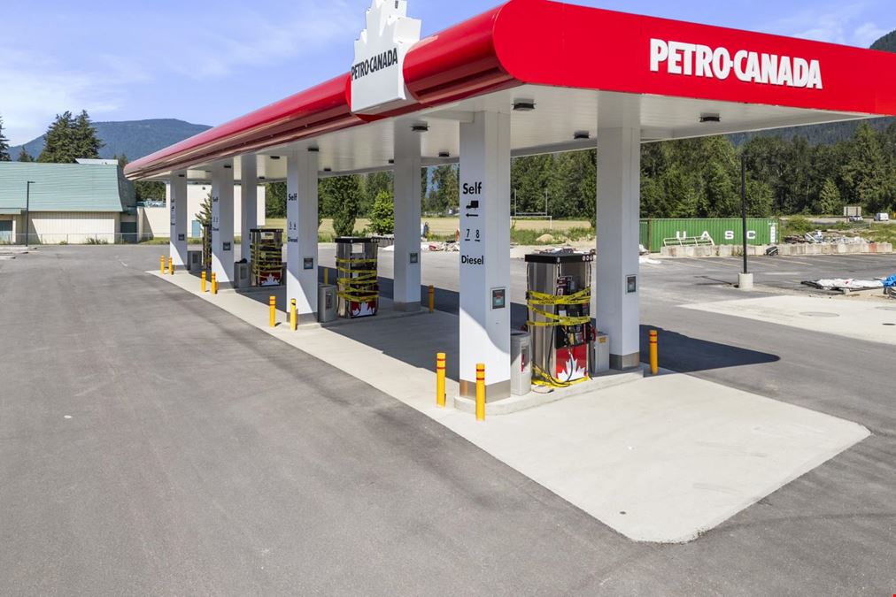 Sicamous Travel Centre