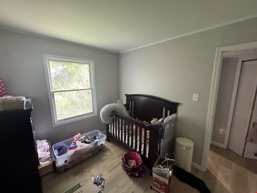 130 Brush Hill CT