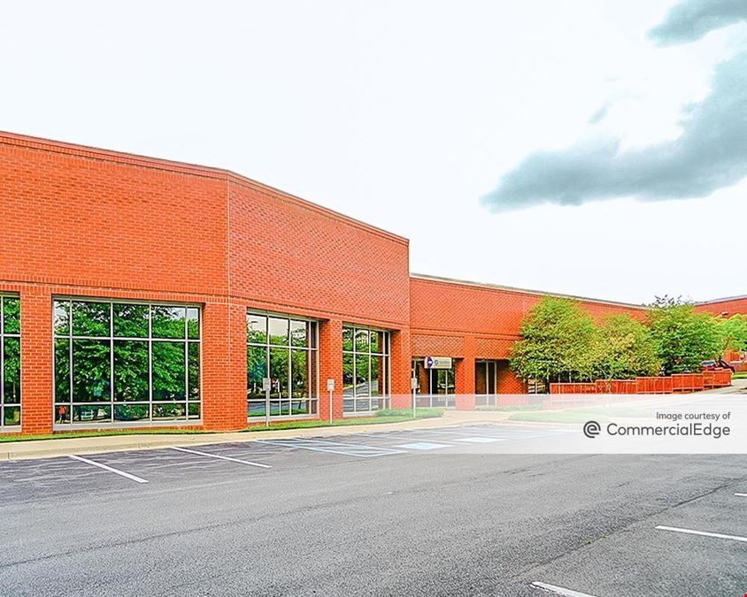 Gateway 270 - 22520 Gateway Center Drive