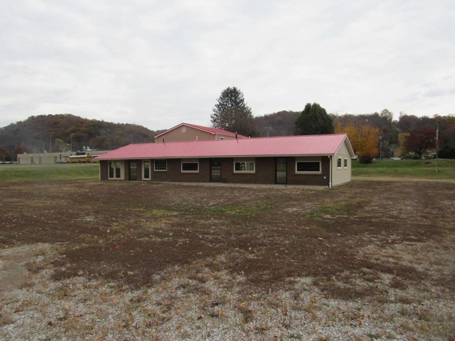 2116 North Pleasants HWY