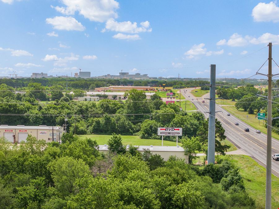 844 North Harvey Mitchell Parkway