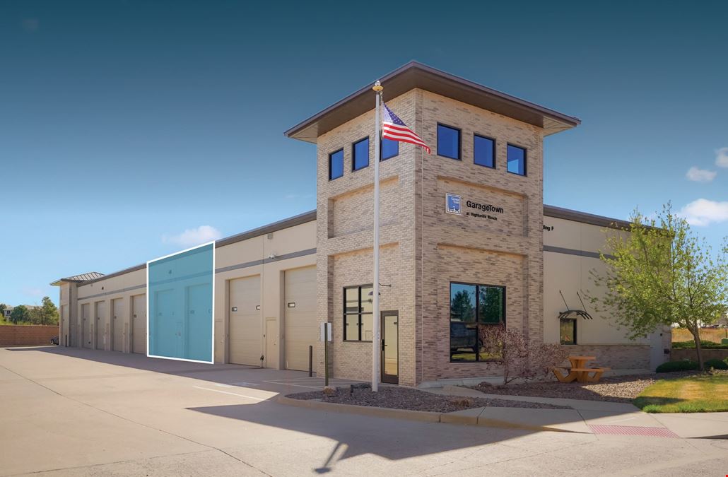 9181 Commerce Center Cir. F4 & F5