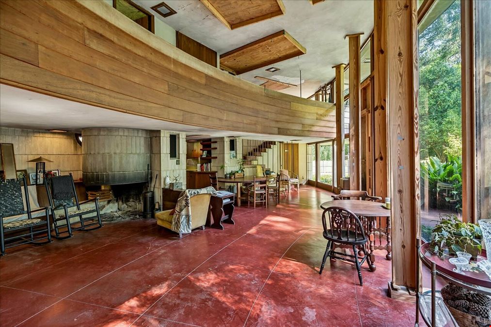 Frank Lloyd Wright / Spring House