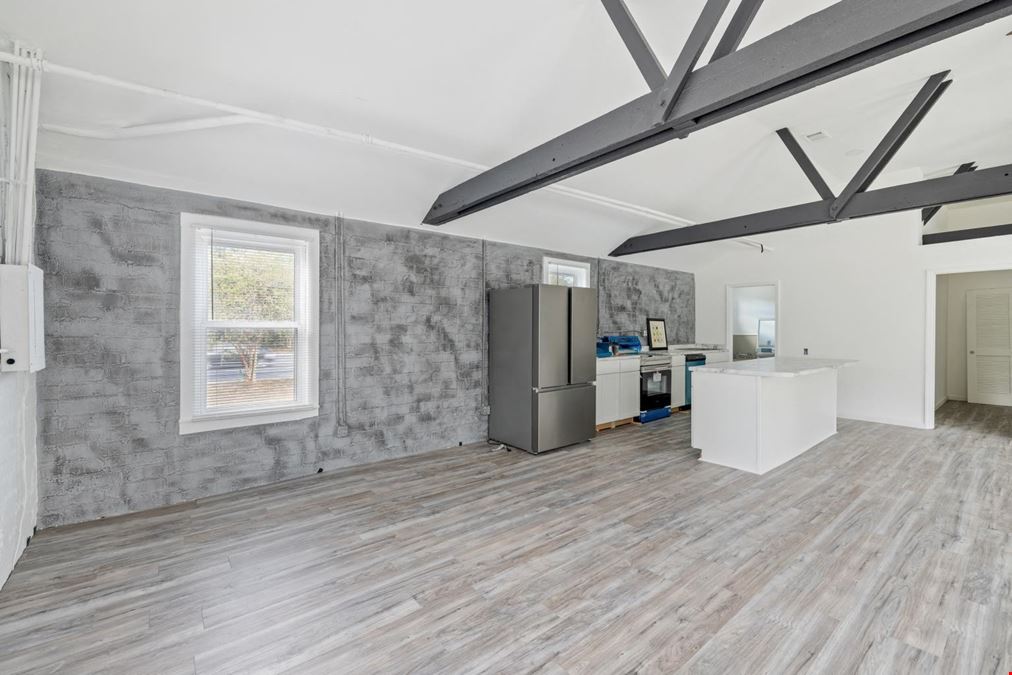 Commercial / Residential Opportunity