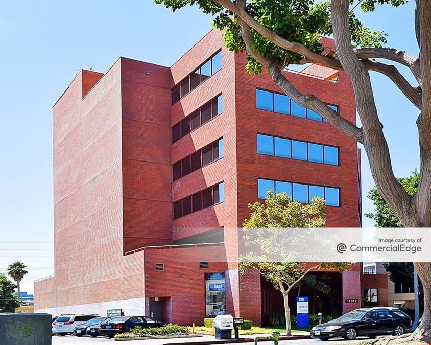 Coral Plaza