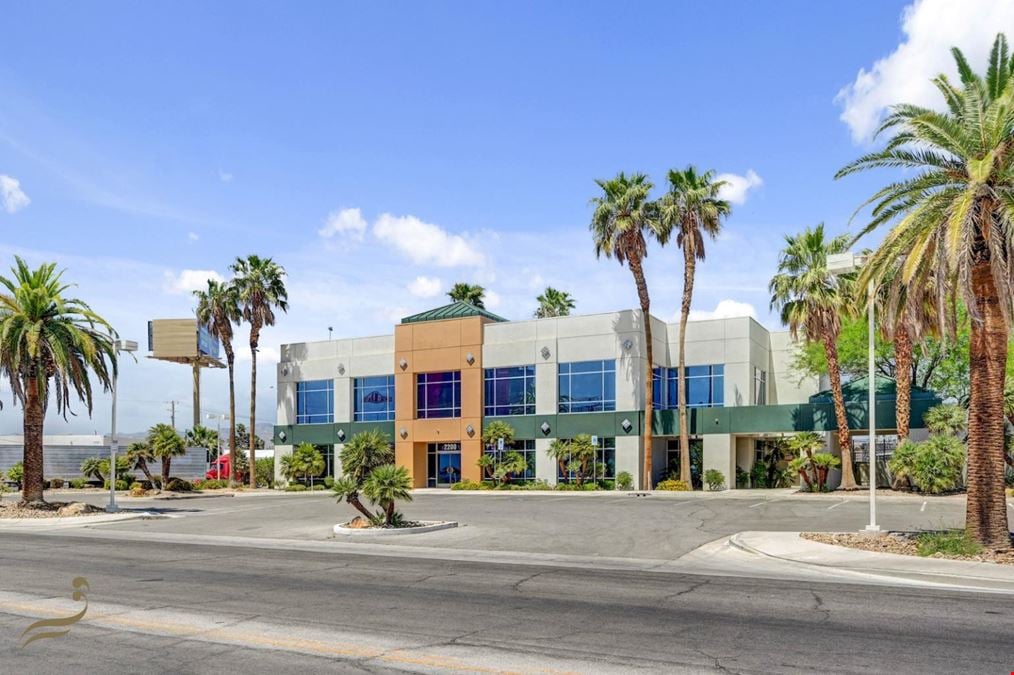 2200 Highland Dr