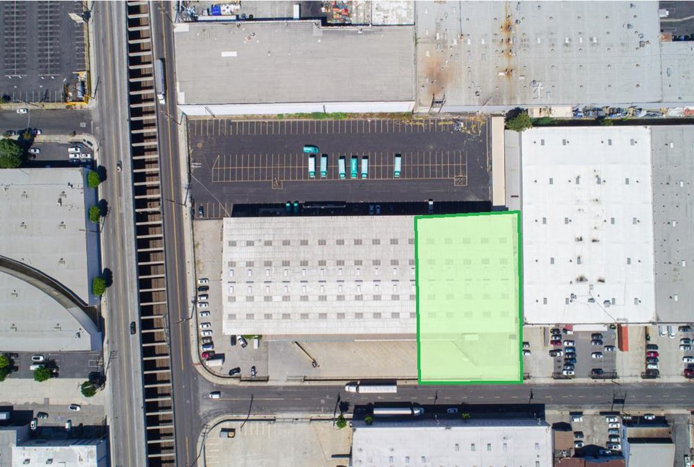 25,000 SF - 4768 S Alameda St