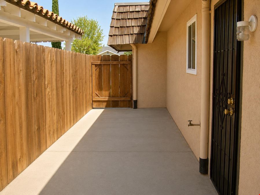 108 N Q St Madera