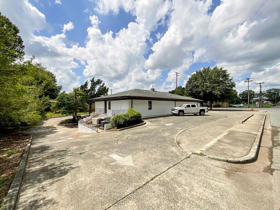 120 E Phifer St