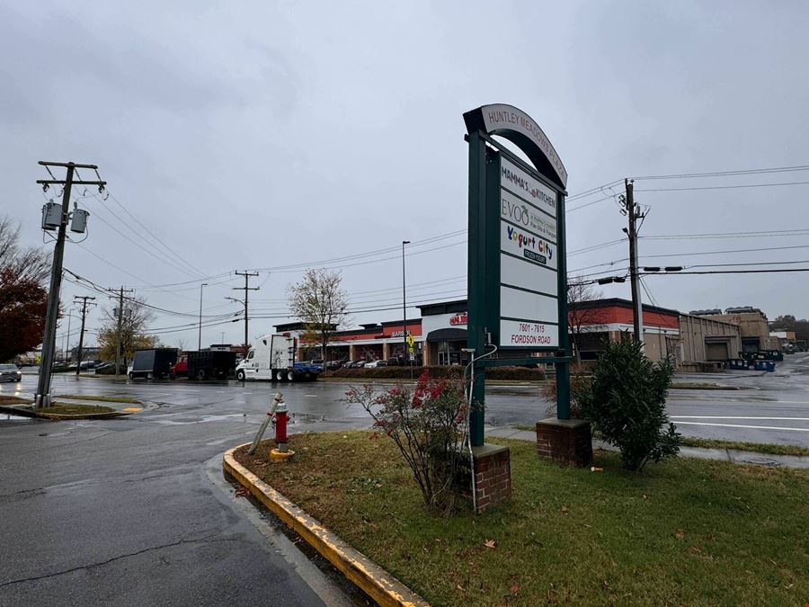 950 SF Retail Space across from Mt Vernon Plaza