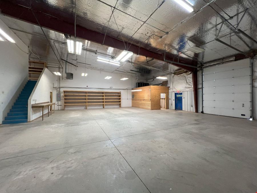 1821-1825 Samco Road
