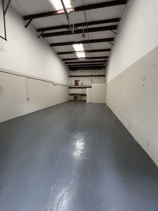 1200 Glenns Bay Rd