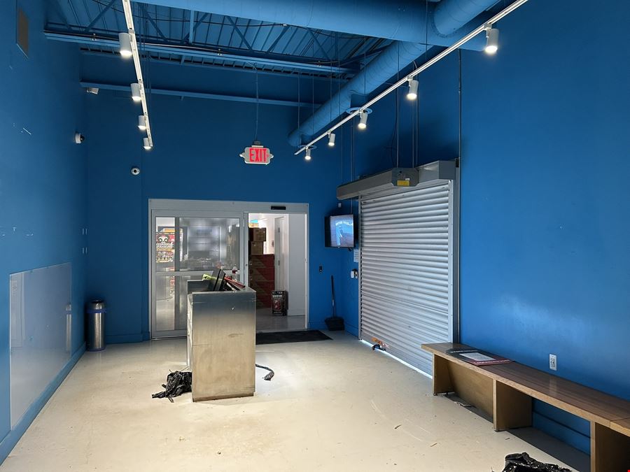 Detroit - Freestanding Retail/Industrial Building