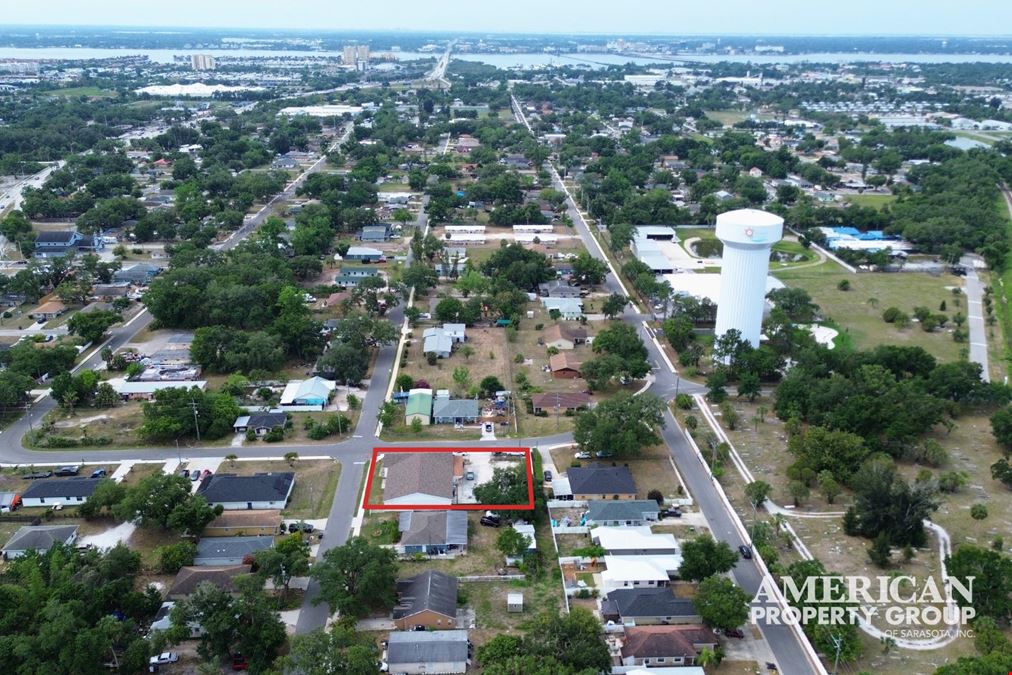 Newer Roof!  Fenced Parking/Storage
