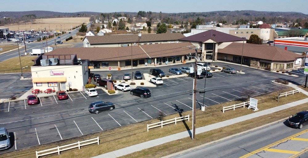 1165-6000 SF Retail Space in Neighborhood Center