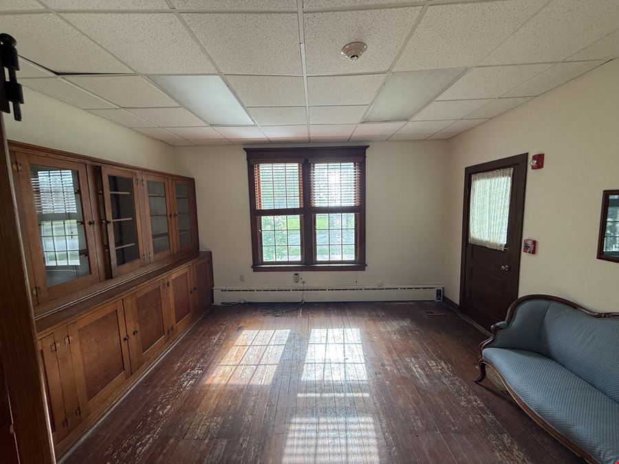 236 Webster 