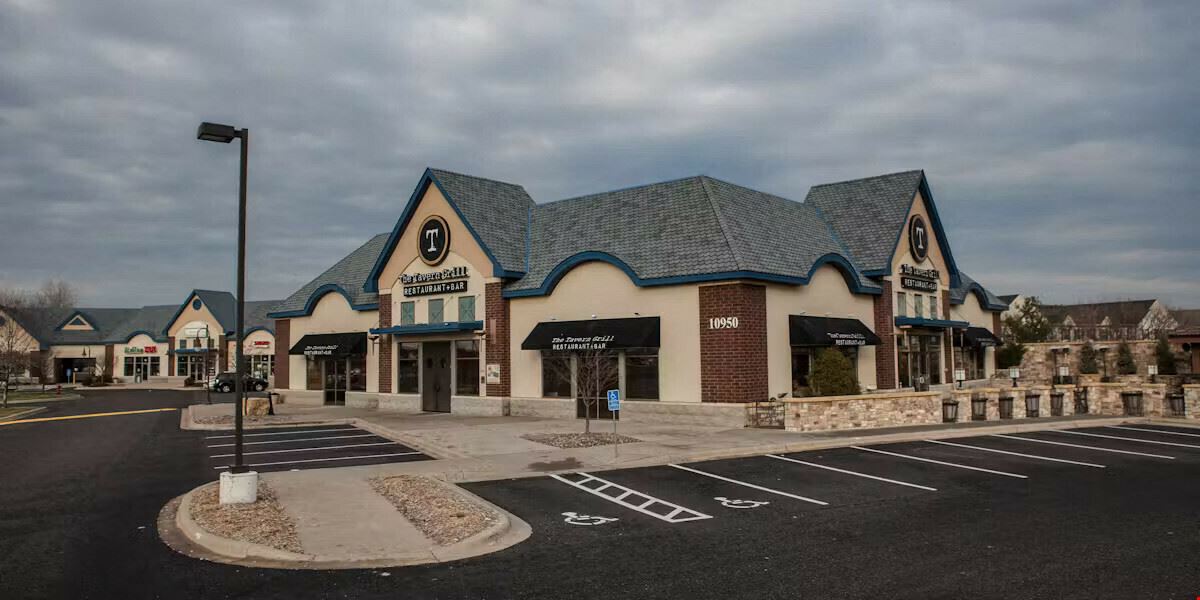 Club West