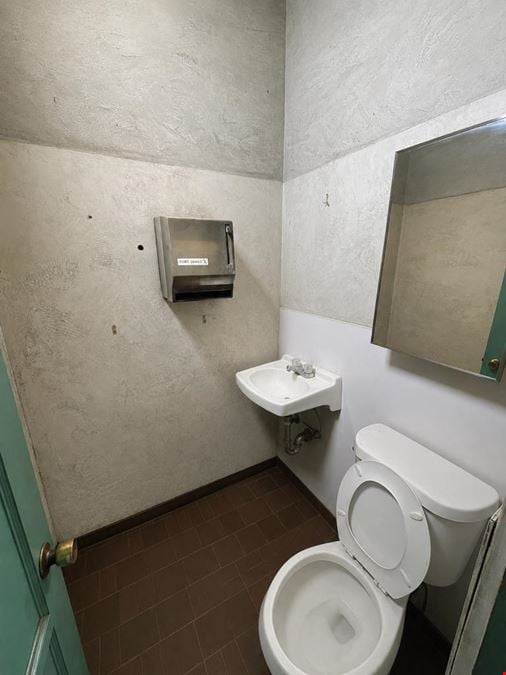 1341 W Rialto Ave, San Bernadino, CA