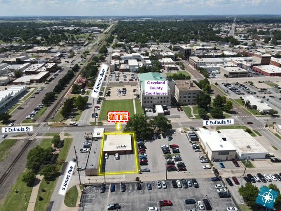 104 E Eufaula St