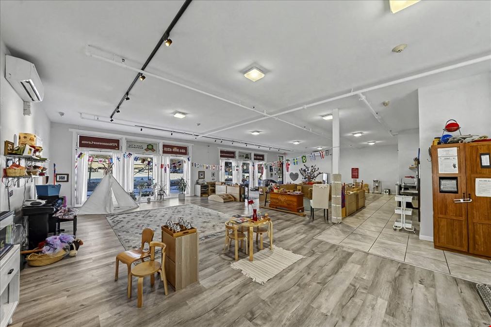 210 S Mill Rd