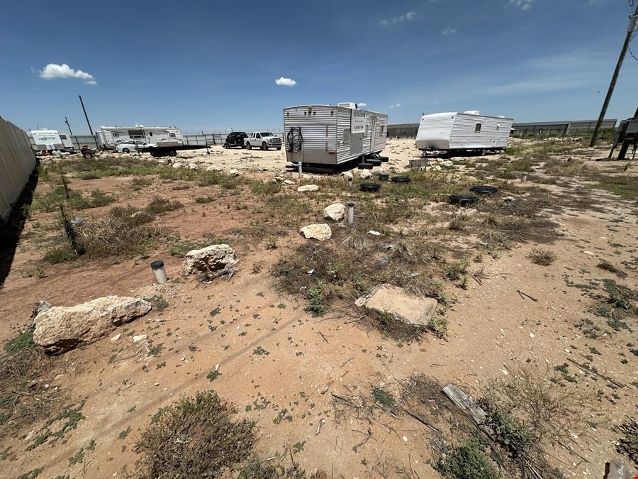 1.8 Acre RV Park & Storage Fronting Hwy 385 - Income Producing