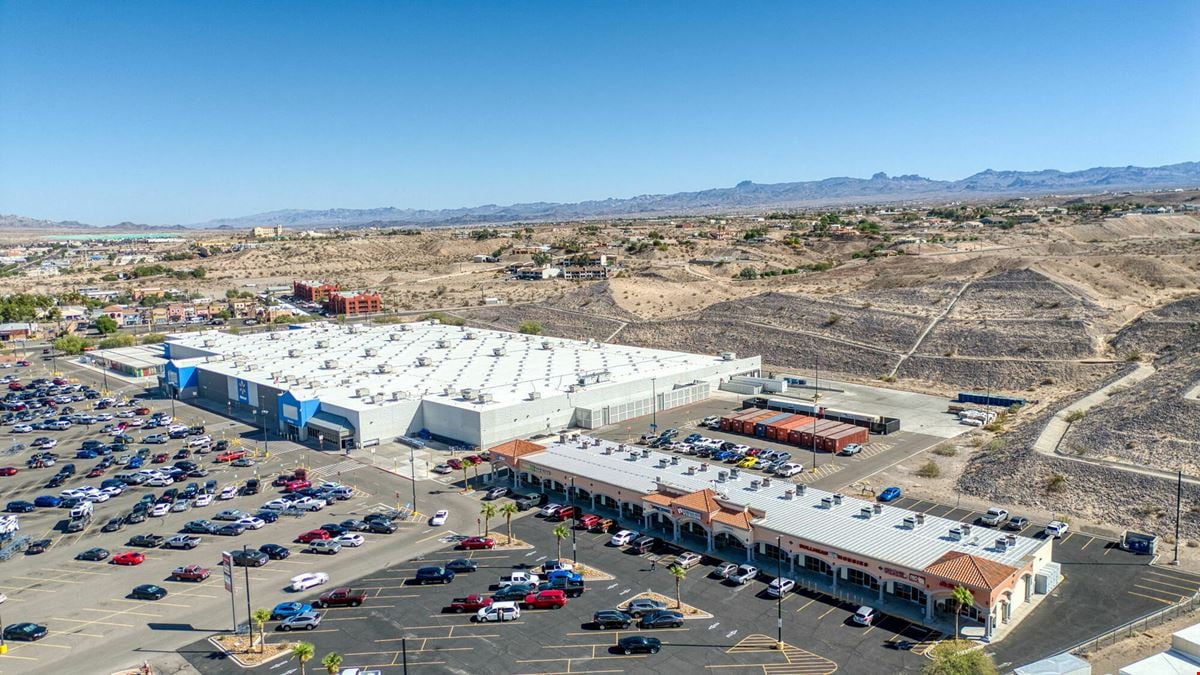 Retail Space for Lease - Great Visibility