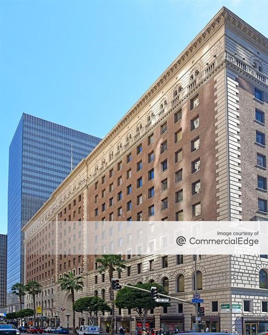 818 West 7th Street