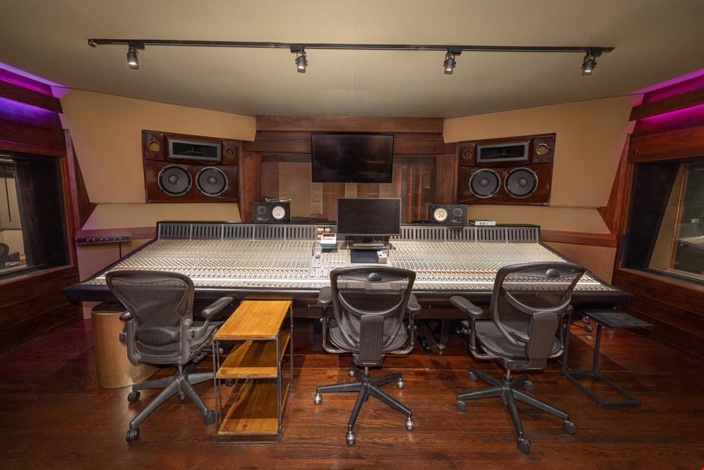 Track Record Studios