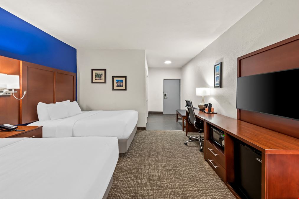 Comfort Inn & Suites Fairborn OH