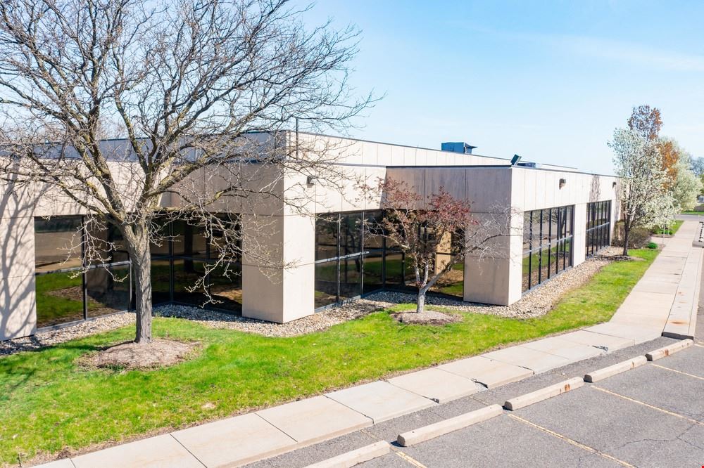 15000 Commerce North Drive