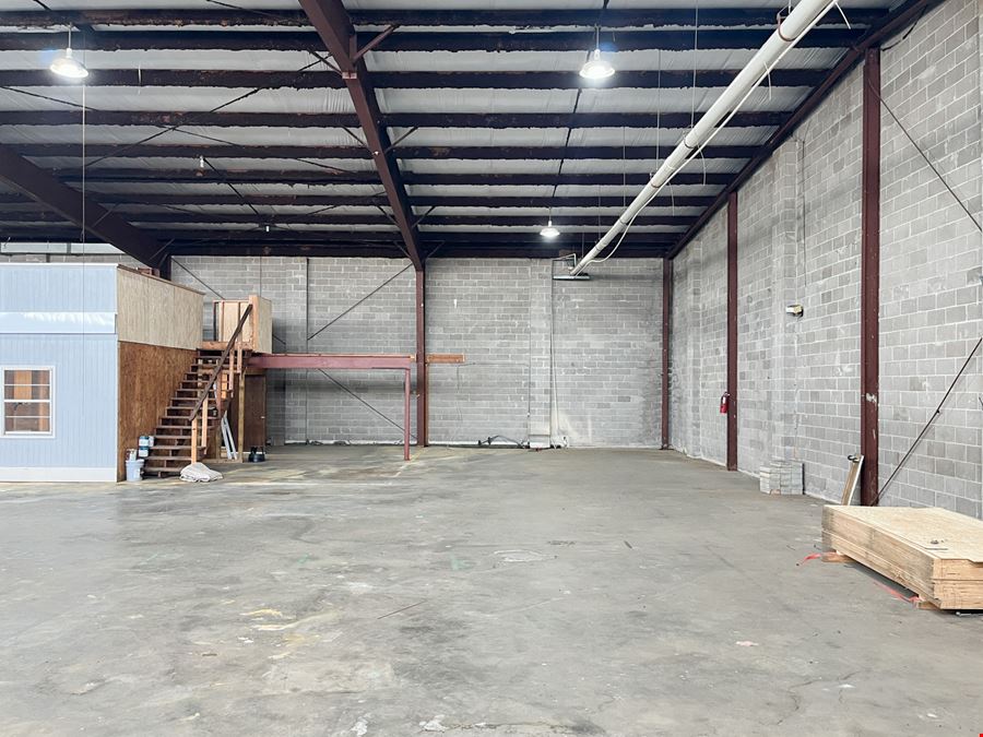 ±10,000 SF Office-Warehouse in Elmwood Corridor