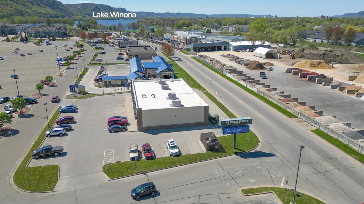 1035 Frontenac Dr - Winona Retail Center For Sale