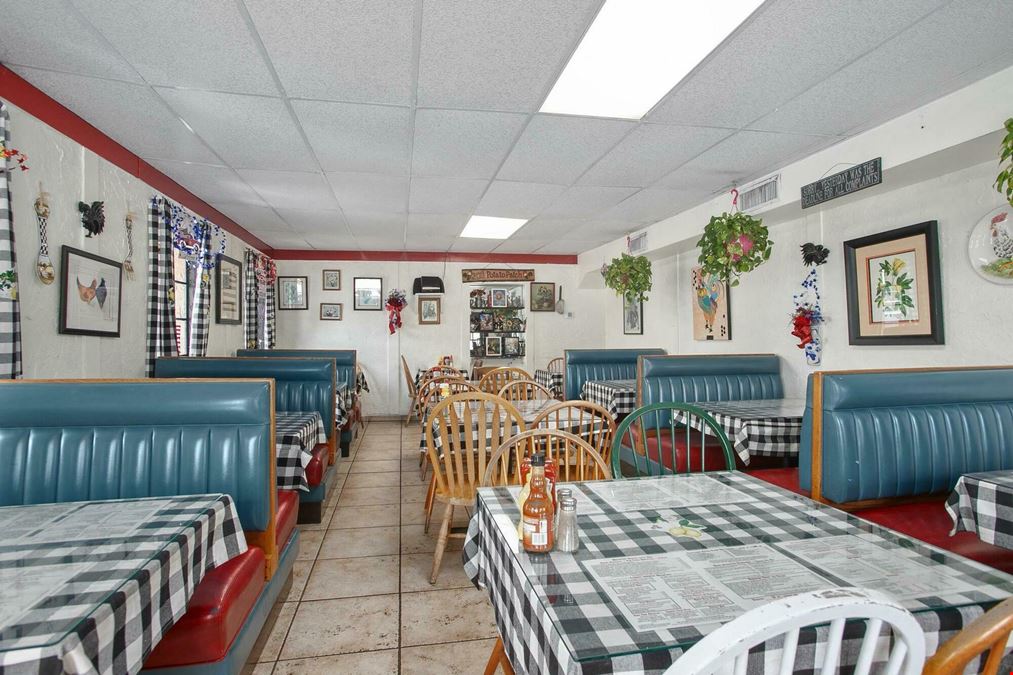 Established DeLand Restaurant Opportunity