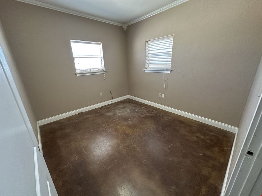 Office/Shop on 4.13 Acres with 15 Trailer Hookups