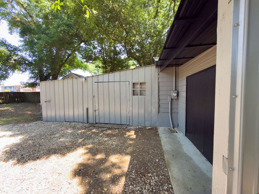 HC/LI Zoned Warehouse Near Downtown Pensacola