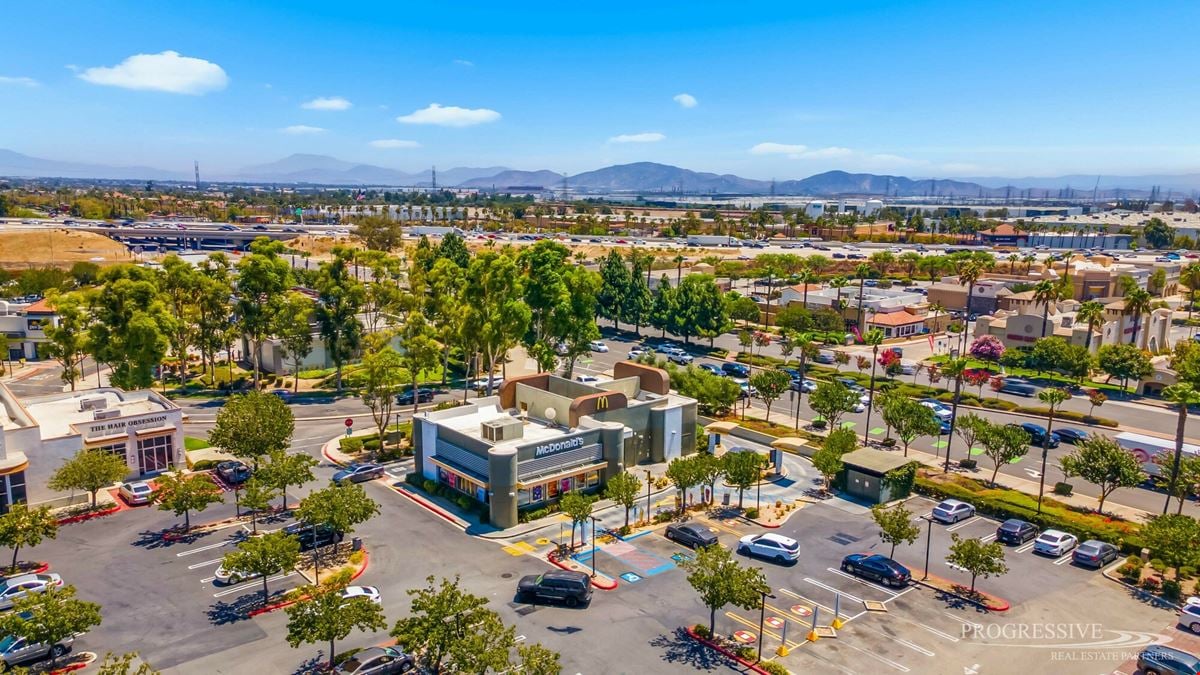 McDonalds Outparcel to Victoria Gardens
