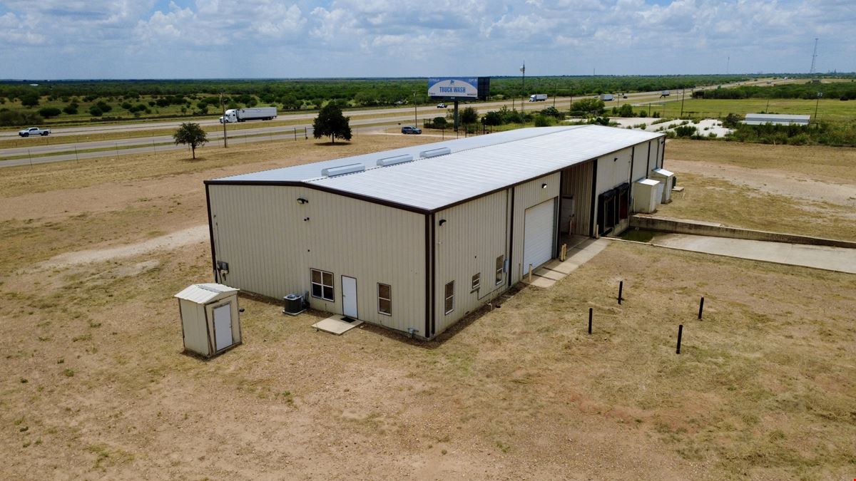 7,158 SF Office/warehouse on 7 Acres