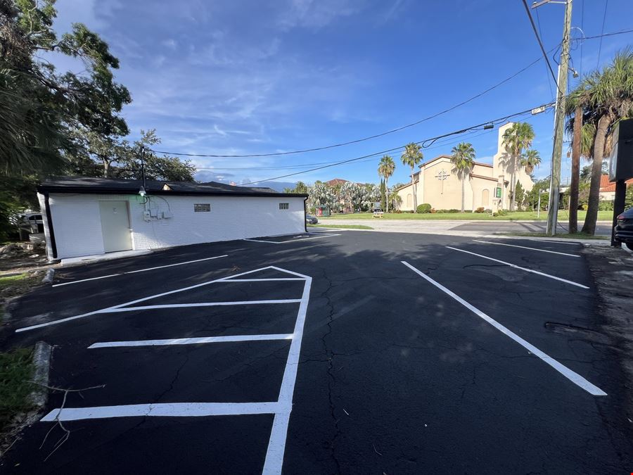 South Tampa / Dale Mabry Hwy Freestanding Medical / Professional Office