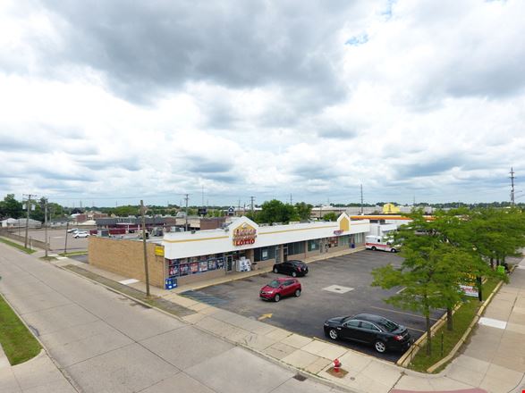 Preview of Retail space for Rent at 28905-28941 John R Road