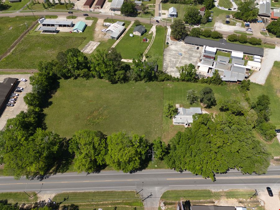 ±1.36 Acres Available on Florida Blvd. in Walker, LA