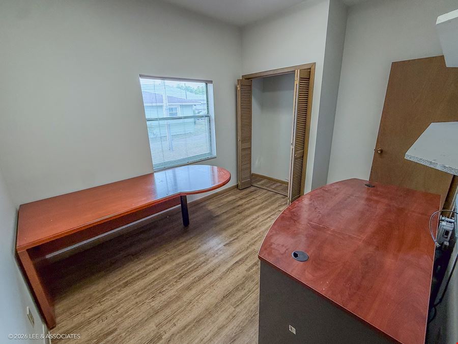 3720 NW 43rd Street Office Condo - End cap