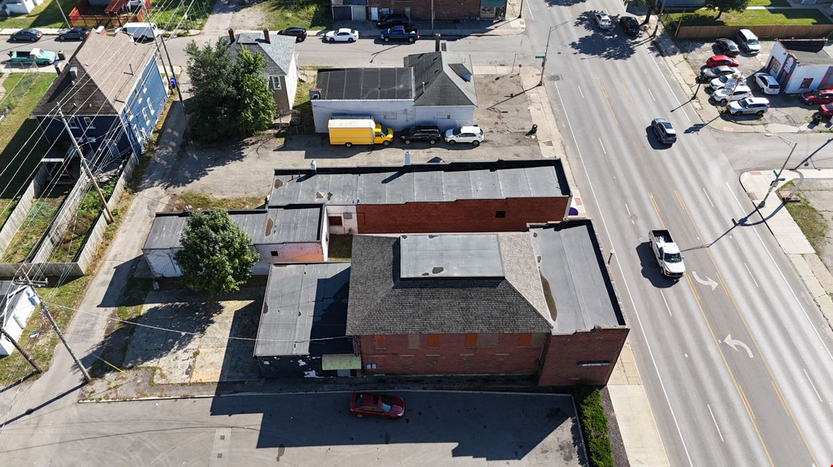 1338 W Broad St