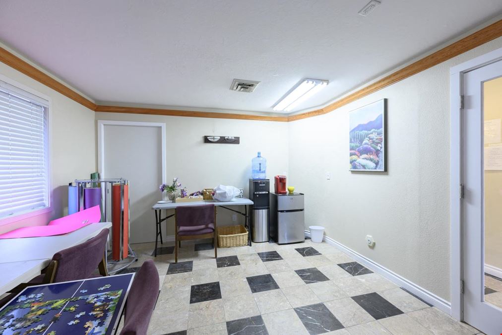 504 Villa Road