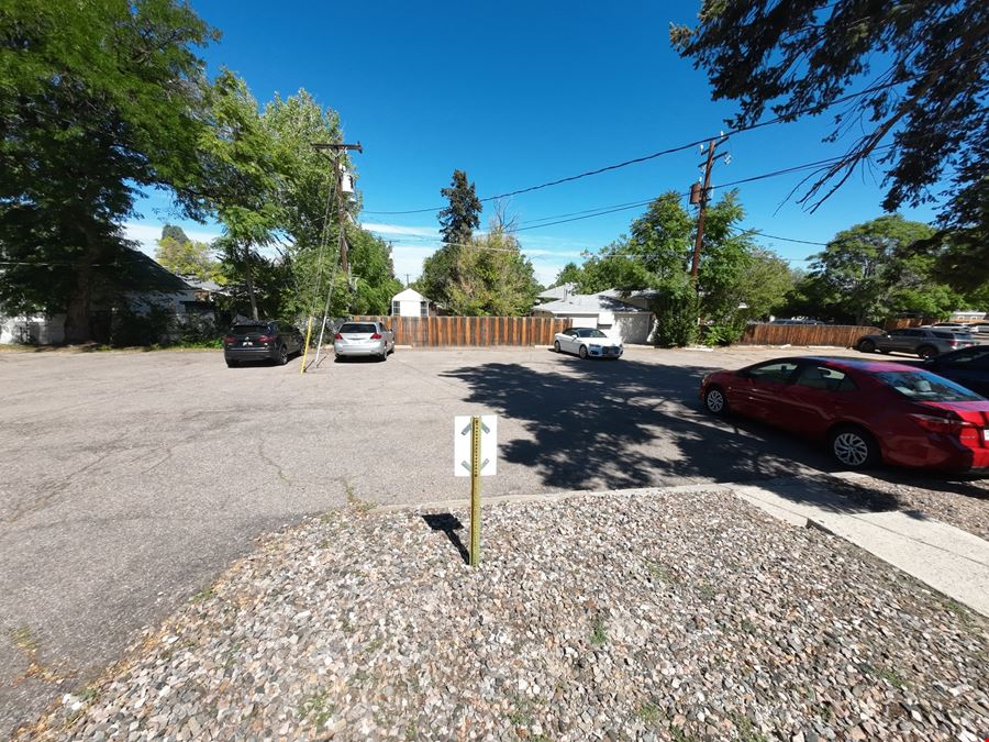 739 W Littleton Blvd