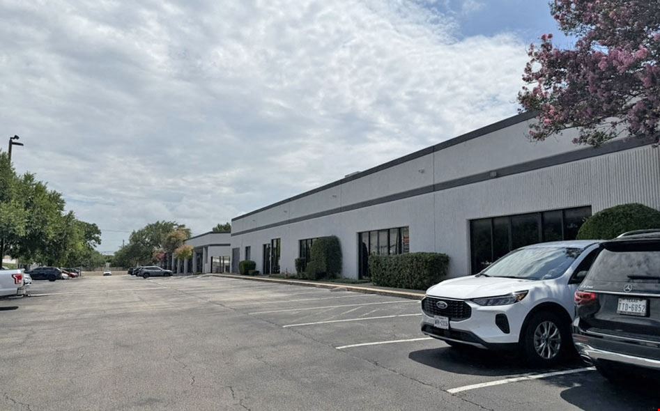 2391 NE Loop 410