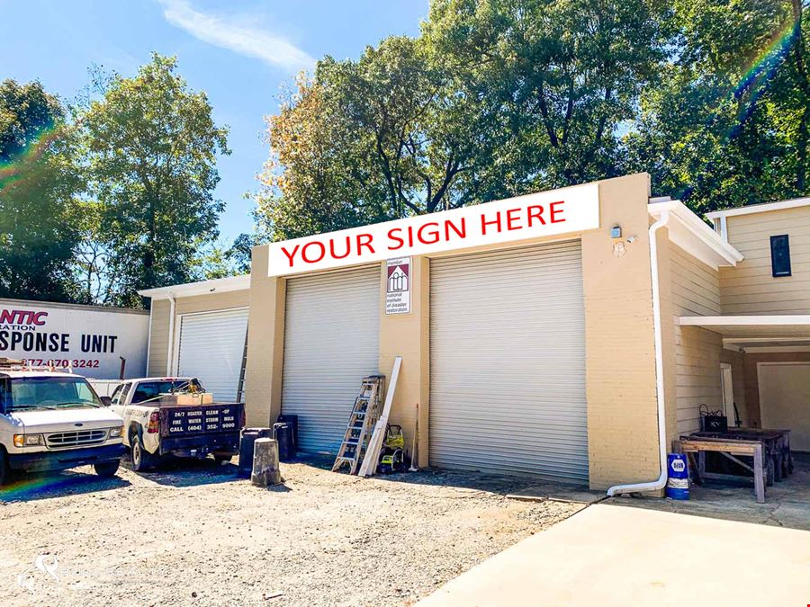 Industrial Flex Building | Upper Westside | 3,608 SF