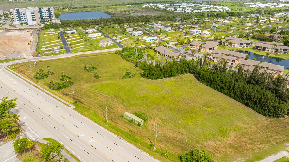 16998/ 16990/ 16984 McGregor Blvd.