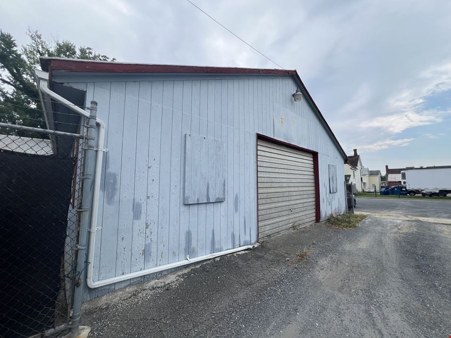 518 & 522 REAR Race Street