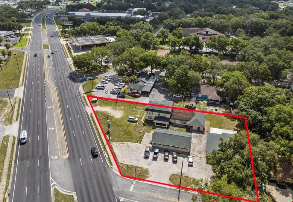 5-Unit Quadplex + Laundromat Income Property