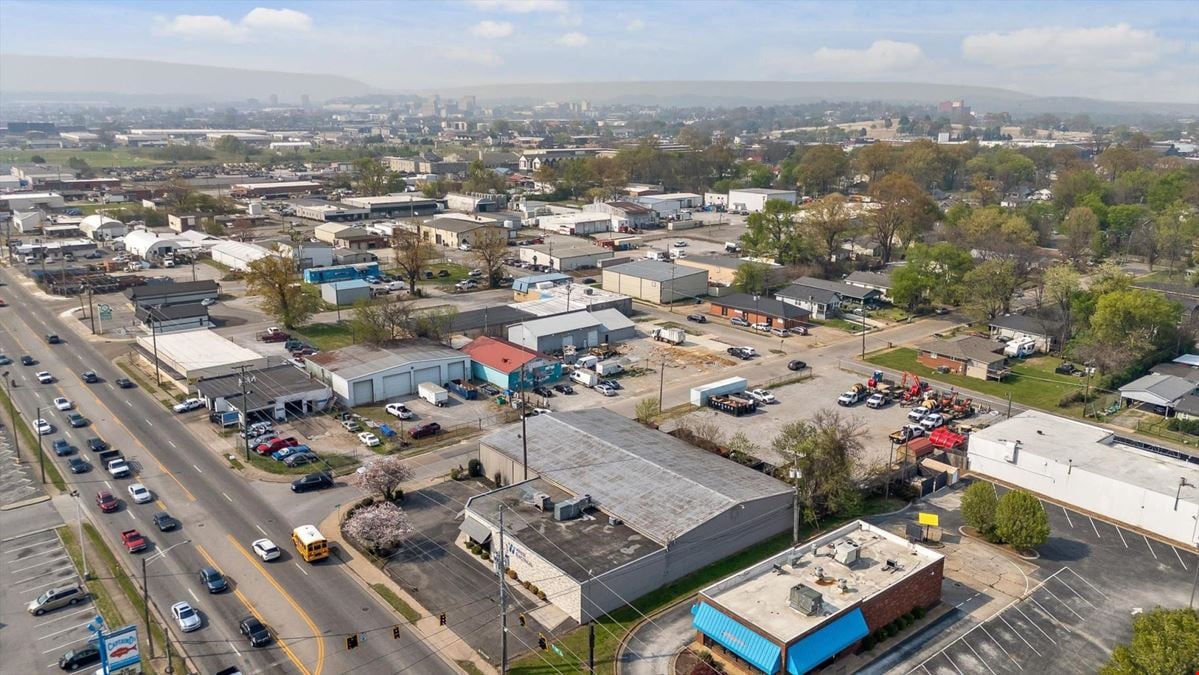 11,450 SF Industrial Flex + 4,700 SF Secured Shop